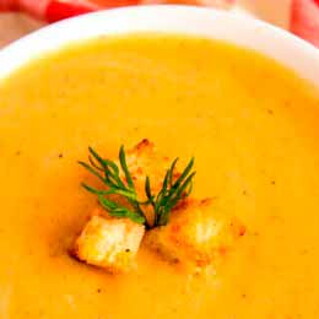 Puré de calabacín y tomate