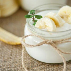 Yogur con plátano