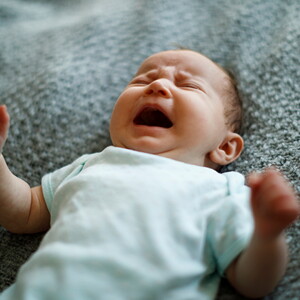 Bebé de alta demanda