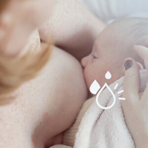 madre primeriza amamantando