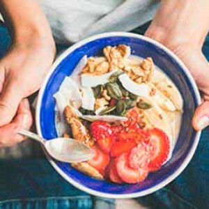 Dieta equilibrada para embarazadas en su primer  trimestre de embarazo