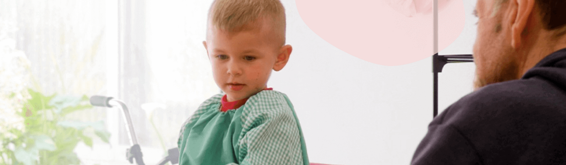 Comidas llenas de vida amigo pequeño y amigo mayor